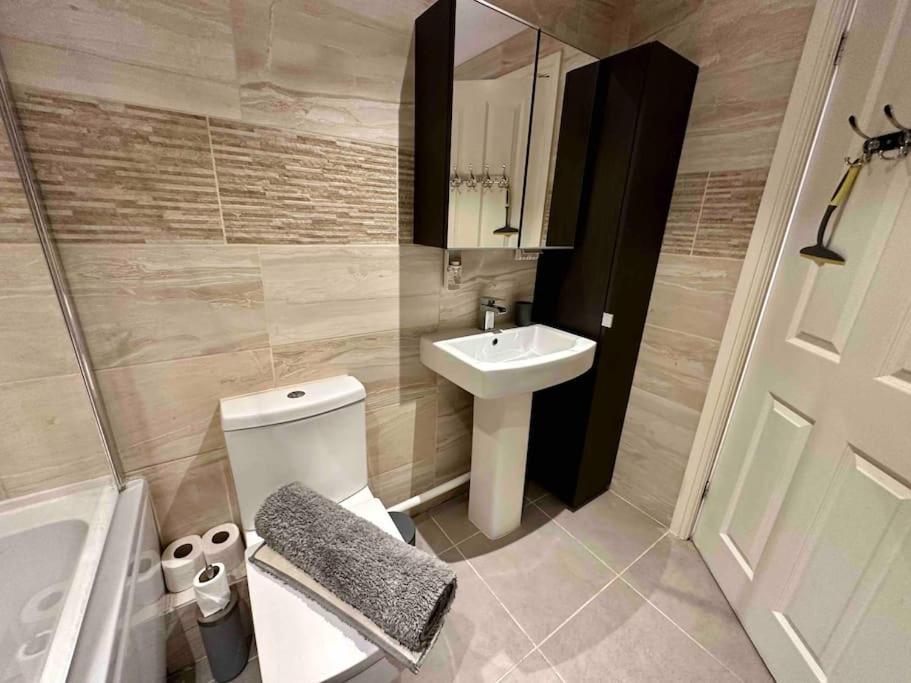 Waterside Mufc & Trafford Centre Townhouse 4 Bedroom Free Parking Μάντσεστερ Εξωτερικό φωτογραφία